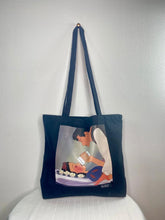 Load image into Gallery viewer, SNOW WHITE TOTE BAG
